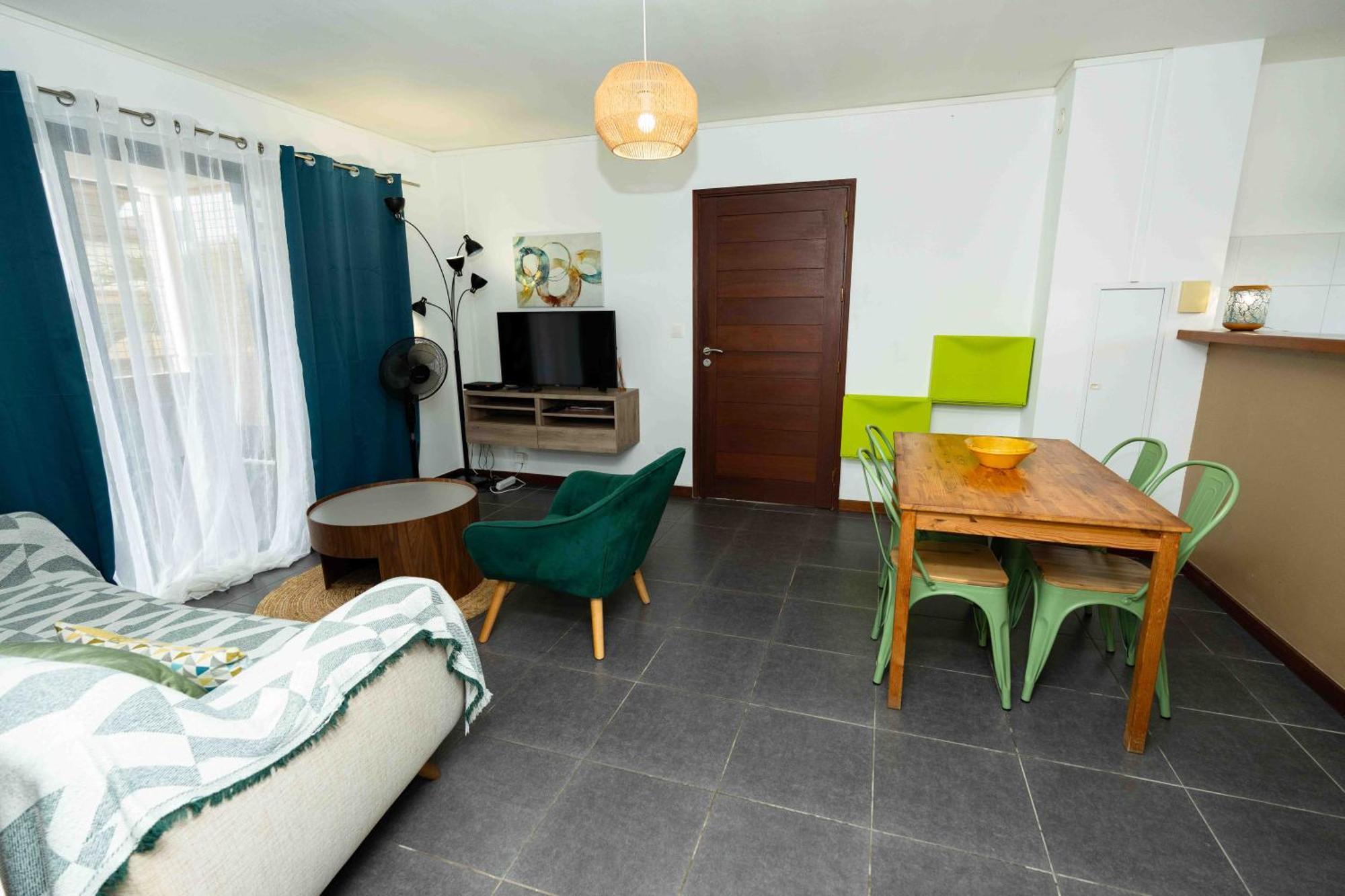 Hibiscus Standing- Appartement Cosy- 2 Chambres Climatisees- Cuisine Equipee- Wifi-Terrasse Cayenne Exterior foto